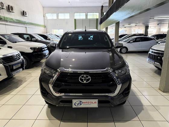 TOYOTA HILUX 2.8 D-4D TURBO DIESEL CD SRV 4X4 AUTOMÁTICO